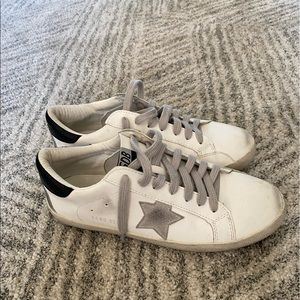 Golden Goose Dupes - stylish sneakers! Size 40 womens